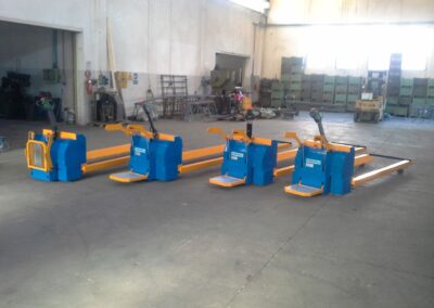 Carrelli per subbi e rotoli di tessuto Alexander & Giovanelli