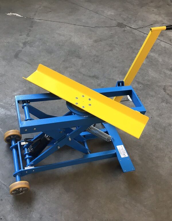 Carrelli per subbi e rotoli di tessuto Alexander & Giovanelli